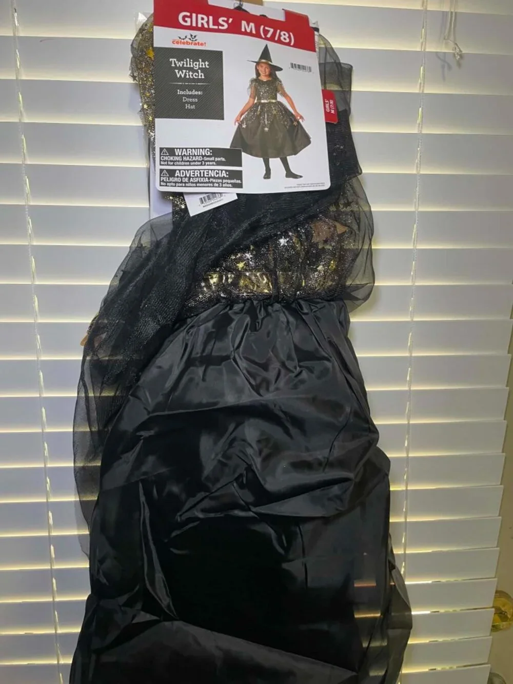 Brand New Girls' Twilight Witch Halloween Costume, Medium 7/8.
